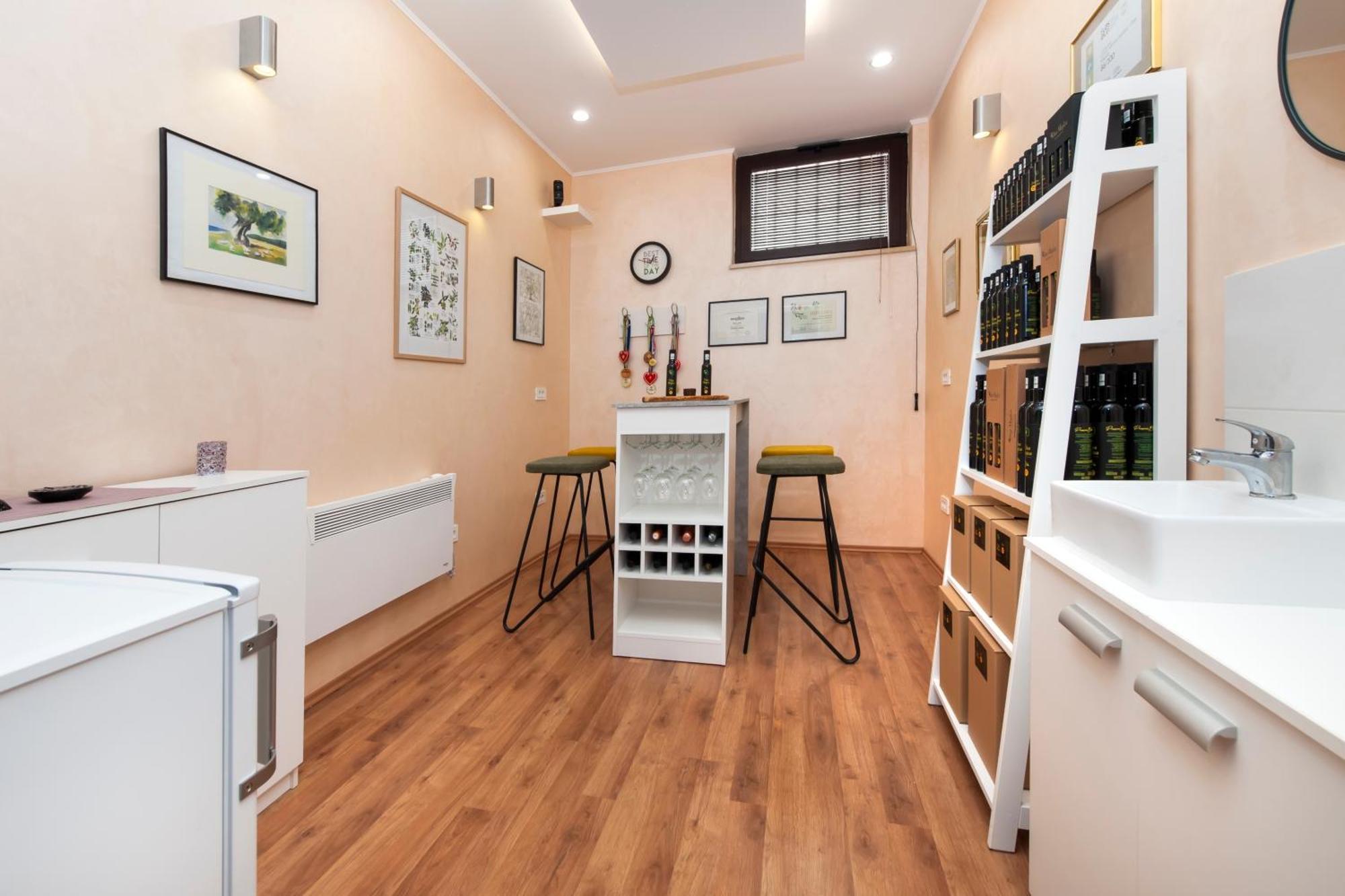 Olea Magica Apartments 로비니 외부 사진