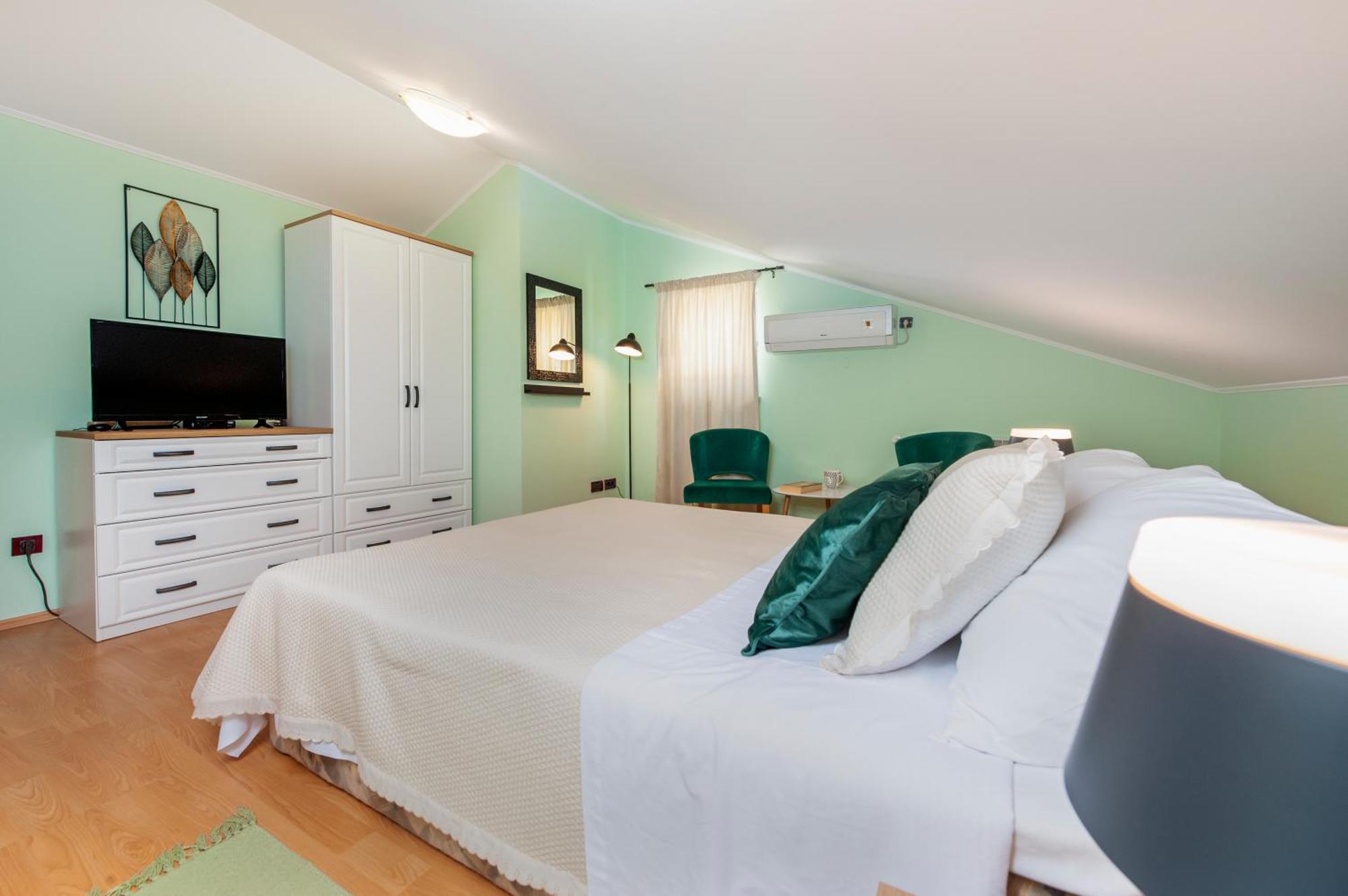 Olea Magica Apartments 로비니 외부 사진