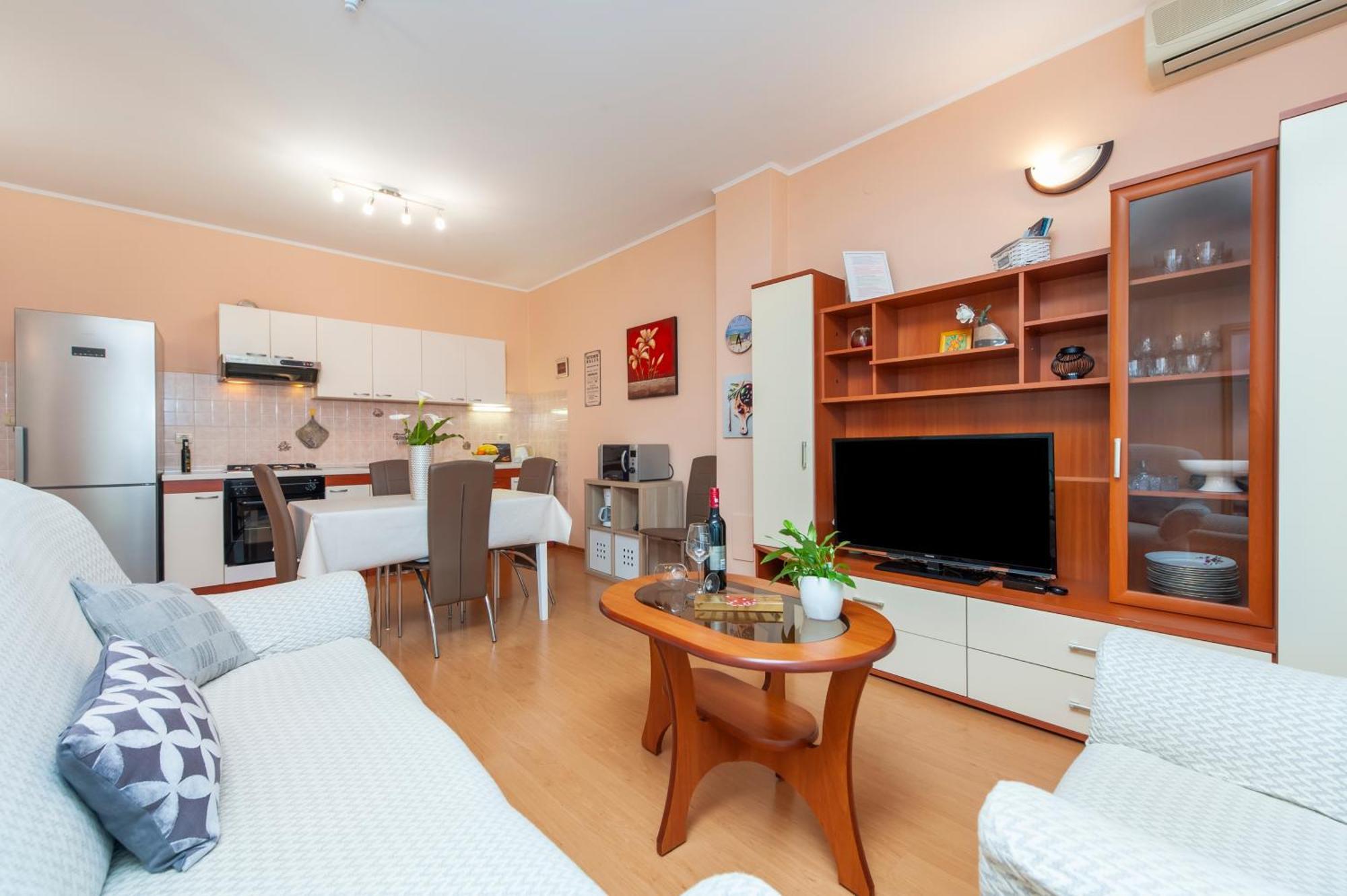 Olea Magica Apartments 로비니 외부 사진